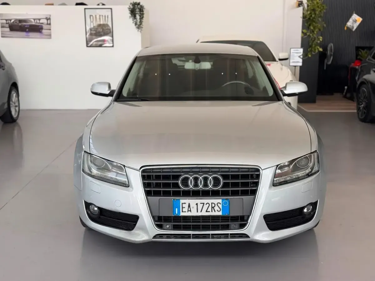 Usata Audi A5 Advanced 170 CV (125 kW) 2010 Argento Coupé