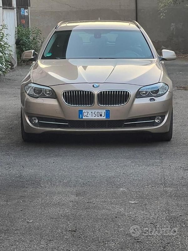 Usata BMW 525 Sport Line 210 CV (154 kW) 2011 Station wagon
