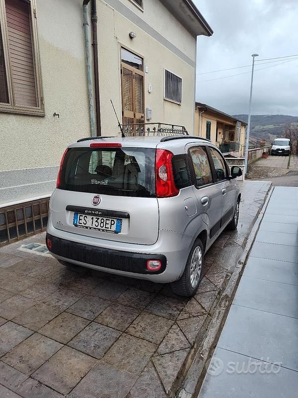 Usata Fiat Panda Lounge 69 CV (50 kW) 2013 Grigio Utilitaria