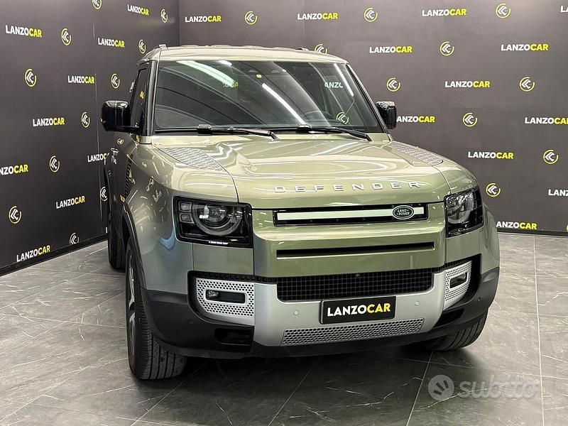 Usado Land Rover Defender Dynamic 200 CV (147 kW) 2023 Verde SUV