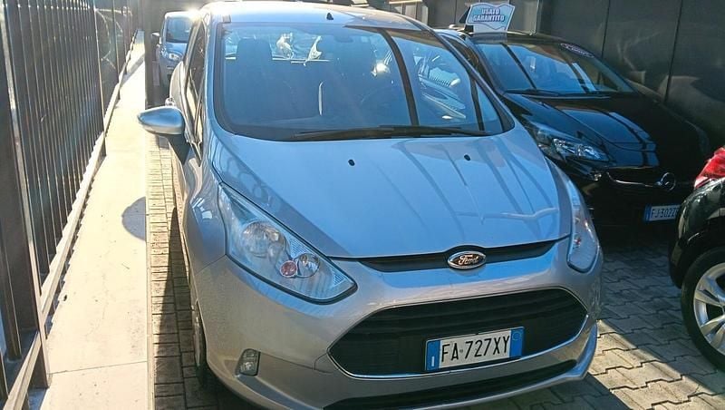 Begagnad Ford B-MAX Business Edition 75 HK (55 kW) 2015 Silver Minibuss