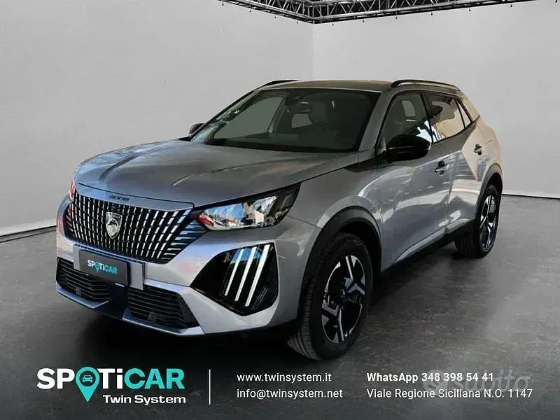 Nuova Peugeot 2008 Allure 136 CV (100 kW) 2025 Grigio SUV