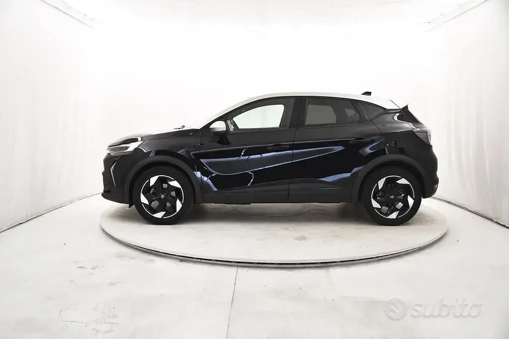 Usata Renault Captur Techno 91 CV (66 kW) 2025 Nero / tetto grigio SUV
