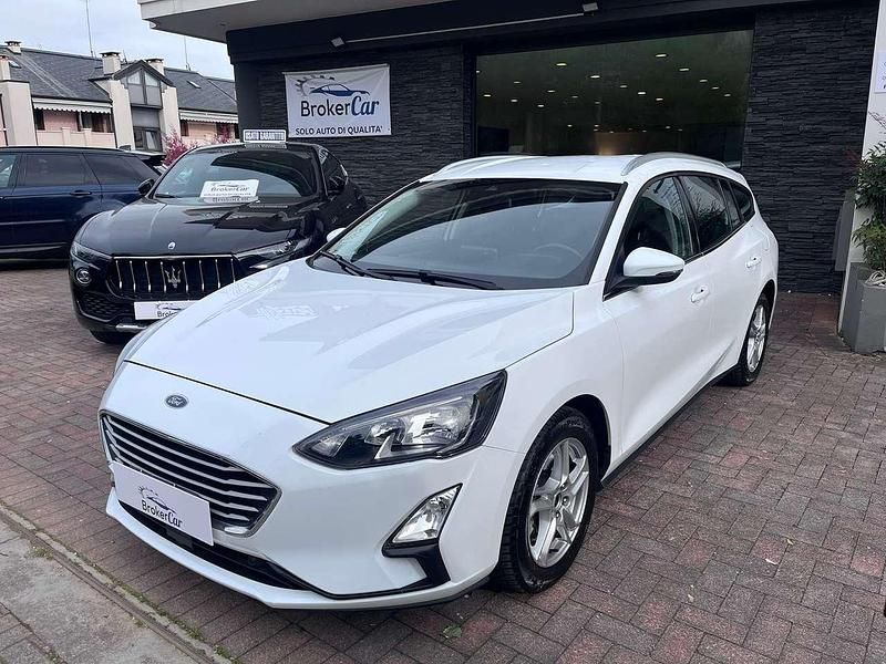 Usata Ford Focus ST-Line 120 CV (88 kW) 2021 Bianco Station wagon