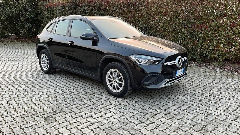 Usata Mercedes GLA200 2021 Nero SUV