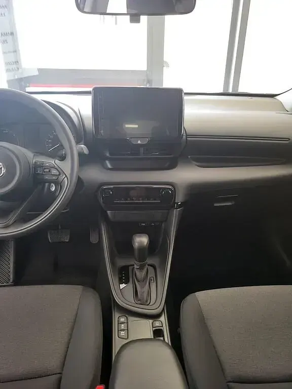 Nuova Mazda 2 116 CV (85 kW) 2026 Stormy silver Utilitaria