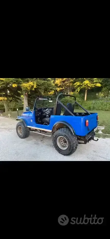 Usata Jeep CJ 1981 Bluazzurro SUV