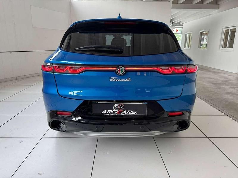 Begagnad Alfa Romeo Tonale Super 131 HK (96 kW) 2023 Blå SUV