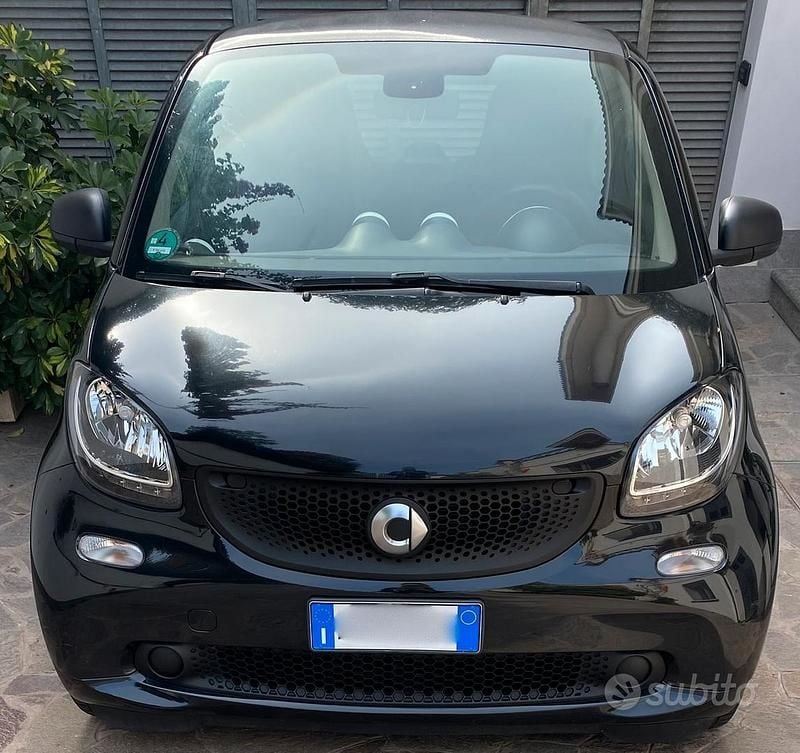 Usata 2015 Smart ForTwo Coupé Coupé | 9600 € - Immagine 1/4