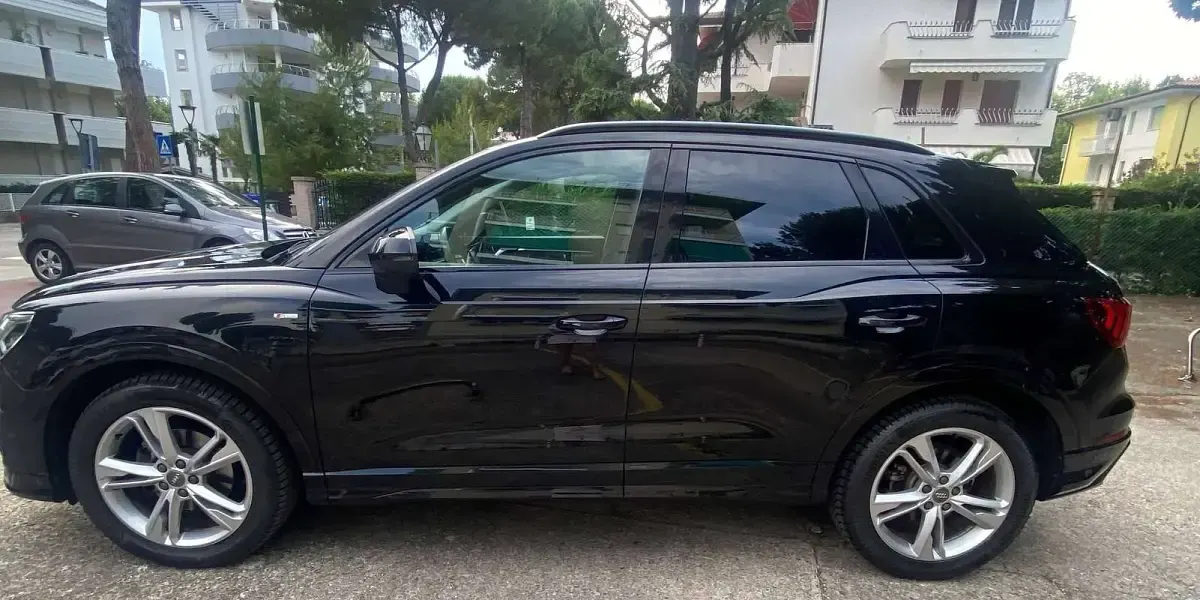 Usata Audi Q3 S-Line 150 CV (110 kW) 2020 Nero SUV