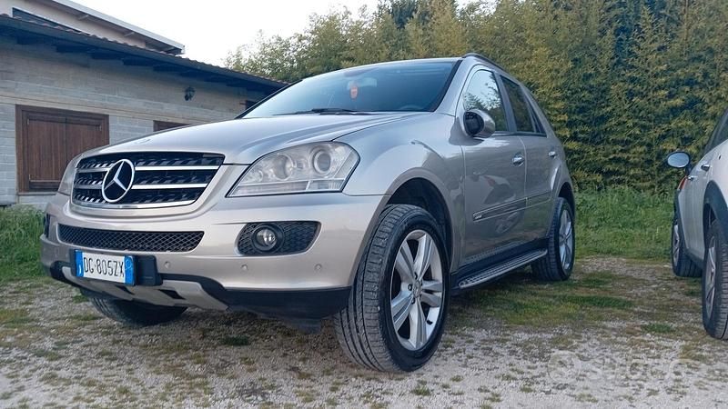 Usata Mercedes ML320 224 CV (164 kW) 2007 SUV