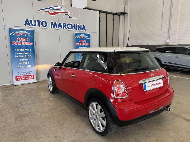 Usata Mini Cooper D 111 CV (81 kW) 2014 Rosso Utilitaria