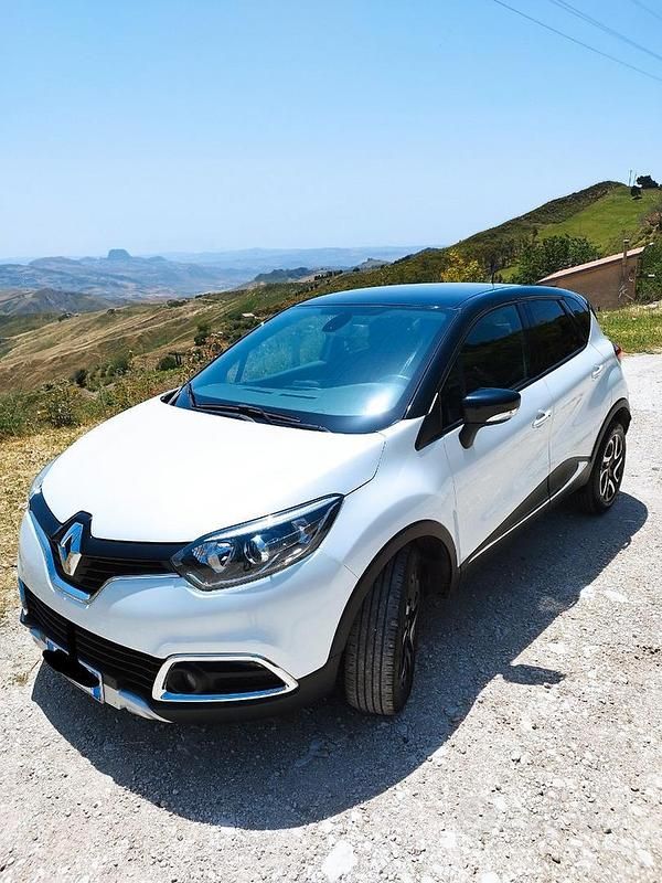 Usata Renault Captur 110 CV (80 kW) 2016 SUV
