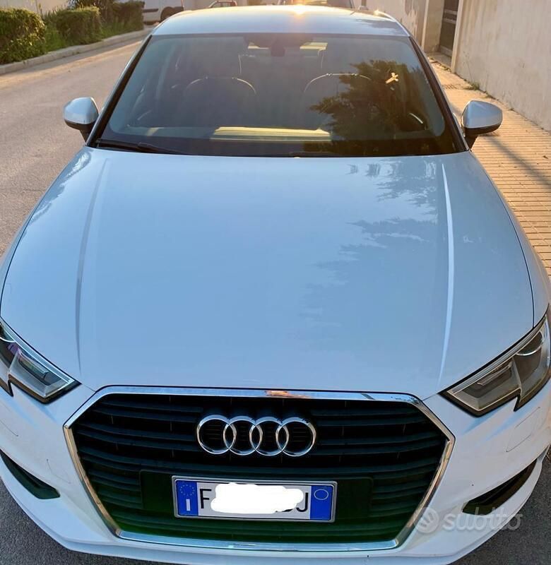 Usata Audi A3 Business 116 CV (85 kW) 2017 Bianco Berlina