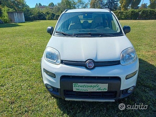Usata Fiat Panda 4x4 86 CV (63 kW) 2015 Bianco Utilitaria