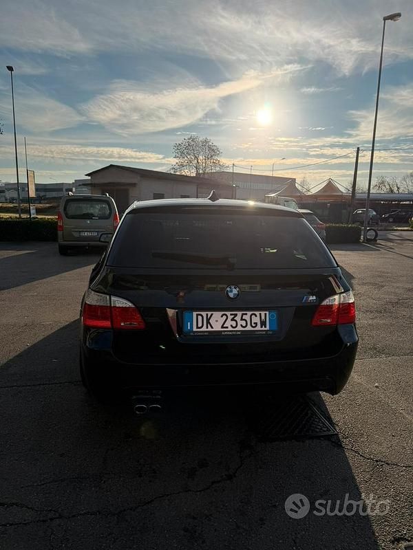 Usata BMW 530 M Sport 2007 Blu Station wagon