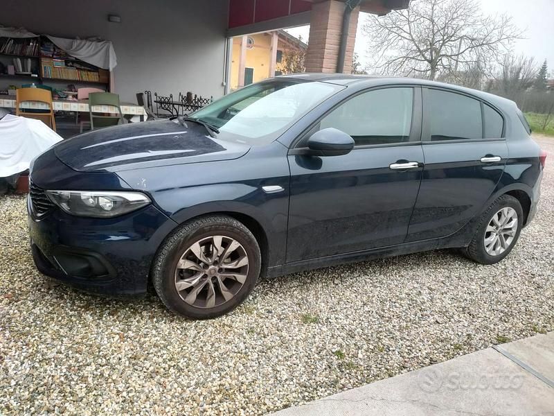 Usata Fiat Tipo 76 CV (55 kW) 2019 Blu Monovolume