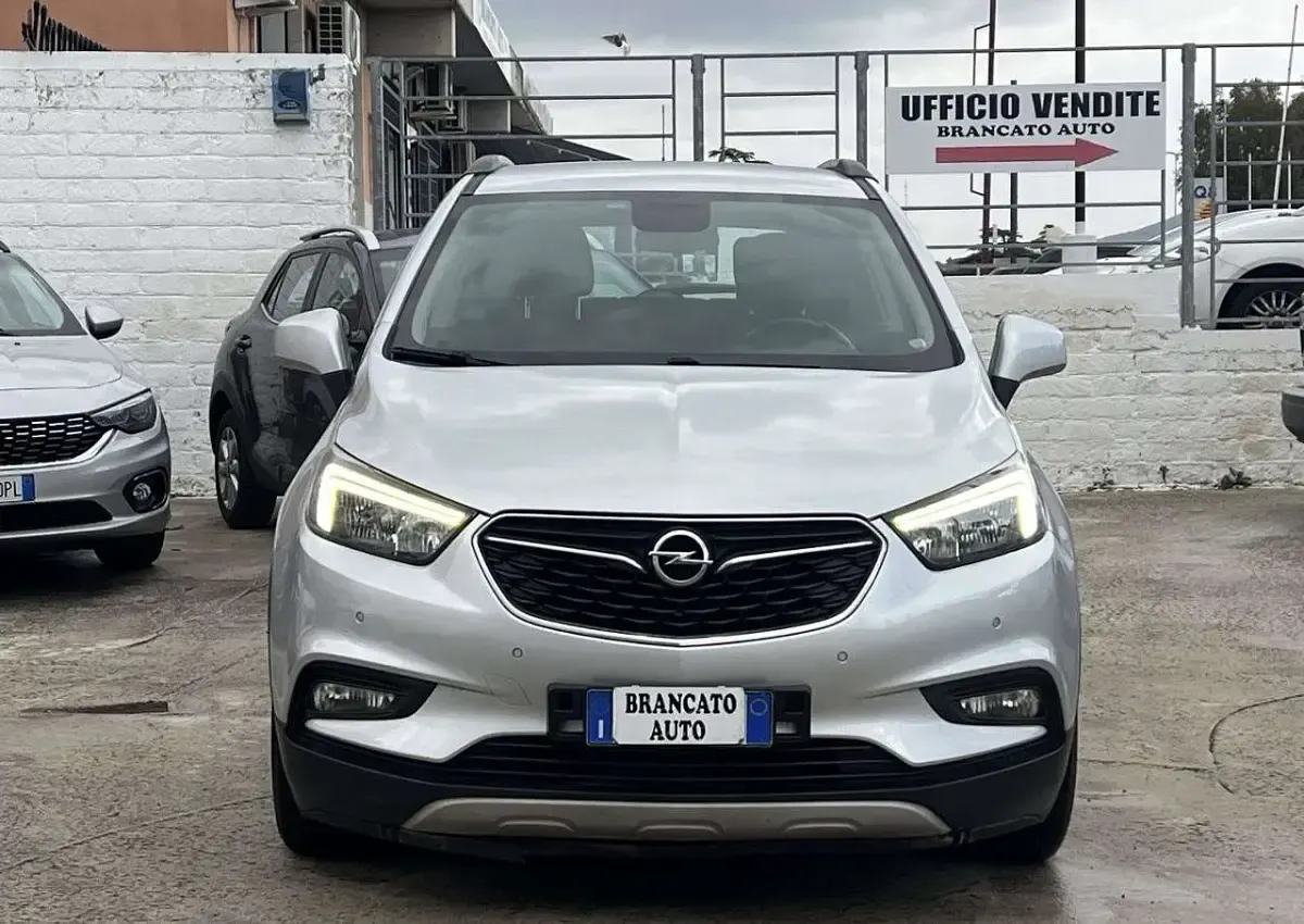 Usata Opel Mokka X 140 CV (102 kW) 2018 Argento SUV
