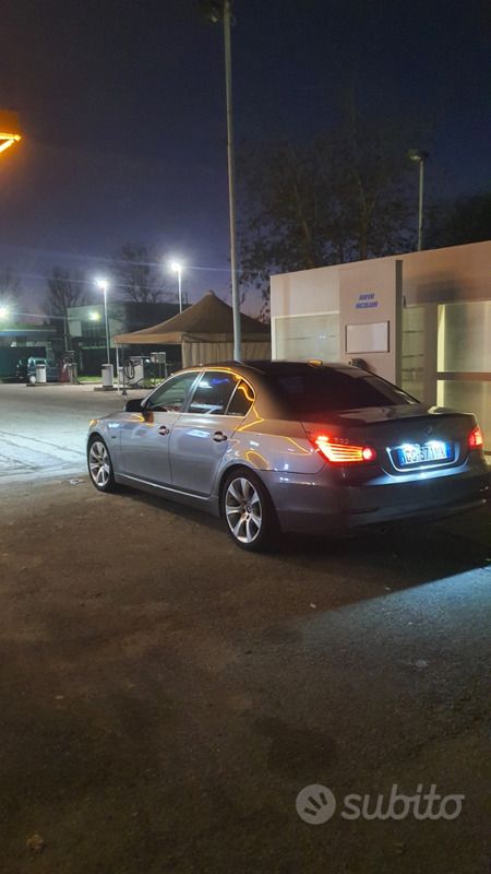 Usata BMW 525 260 CV (191 kW) 2007 Grigio Berlina