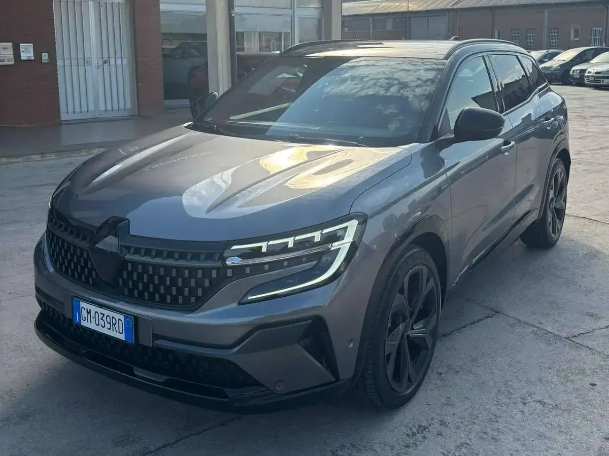 Usata Renault Austral Techno Esprit Alpine 131 CV (96 kW) 2023 Scisto SUV