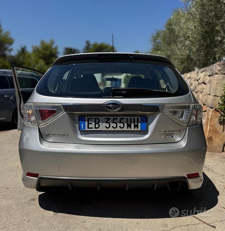 Usata Subaru Impreza Sport 150 CV (110 kW) 2010 Grigio Berlina