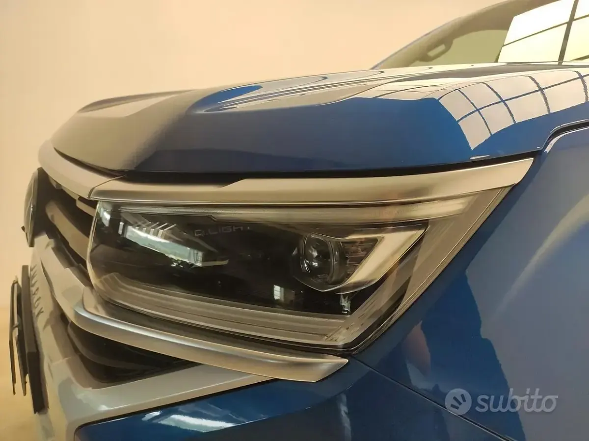 Usata VW Amarok Aventura 241 CV (177 kW) 2024 Bluazzurro Pick-up
