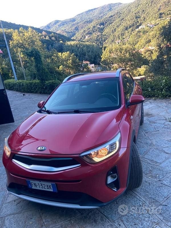 Usata Kia Stonic 116 CV (85 kW) 2018 Rosso SUV