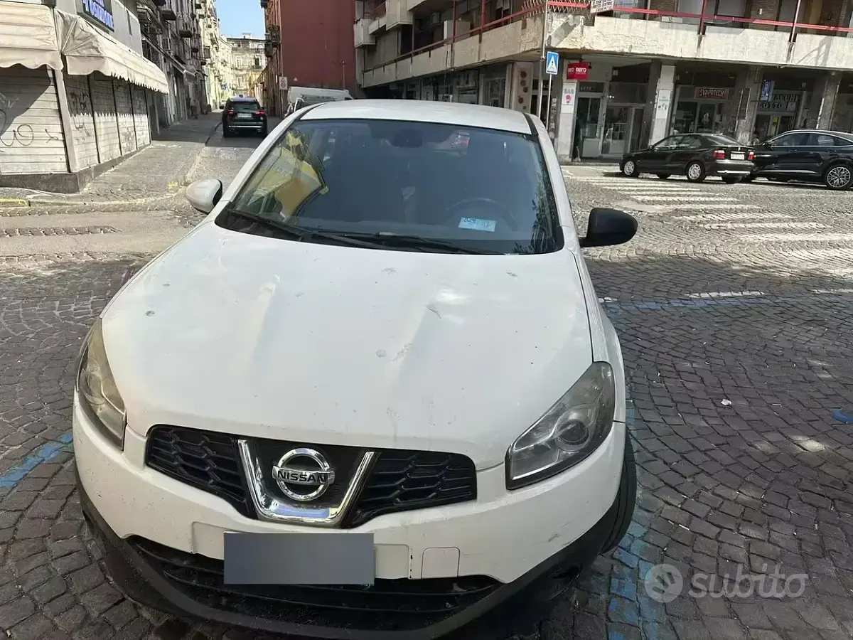 Usata Nissan Qashqai 131 CV (96 kW) 2012 Bianco SUV