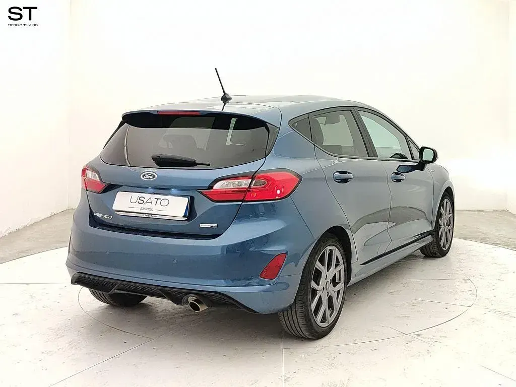 Usata Ford Fiesta ST-Line 125 CV (91 kW) 2024 Blu Berlina