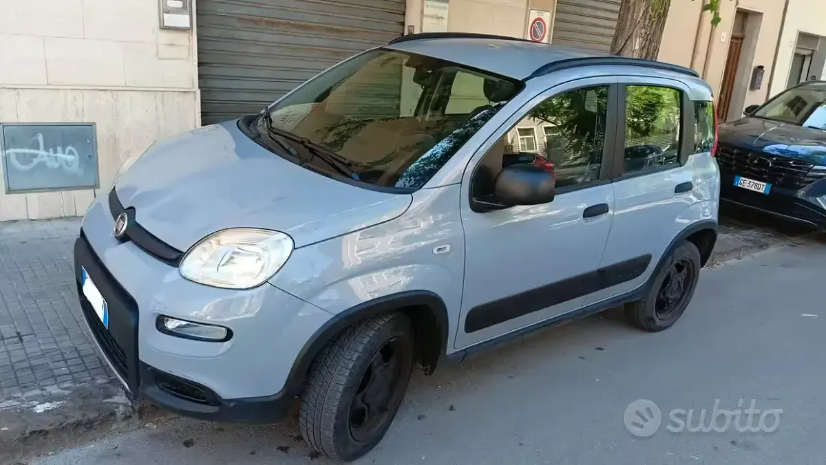 Usata Fiat Panda 85 CV (62 kW) 2019 Grigio Utilitaria