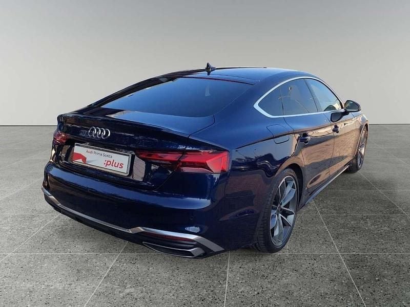 Begagnad Audi A5 S-Line 204 HK (150 kW) 2023 Blå Sportkupé