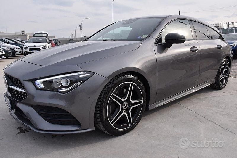 Grigio Usata 2020 Mercedes CLA200 Shooting Brake Premium Station wagon | 26.800 € (Buon prezzo) - Immagine 1/4