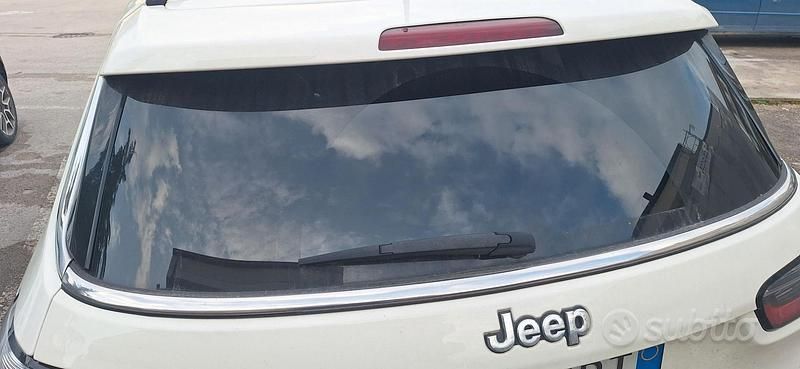 Usata Jeep Compass 120 CV (88 kW) 2019 Bianco SUV