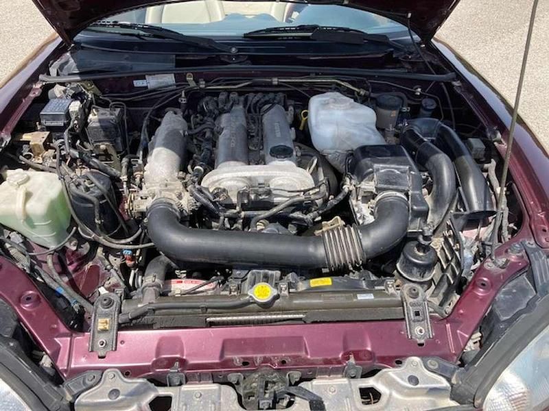 Usata Mazda MX5 110 CV (80 kW) 2000 Lilla Cabrio