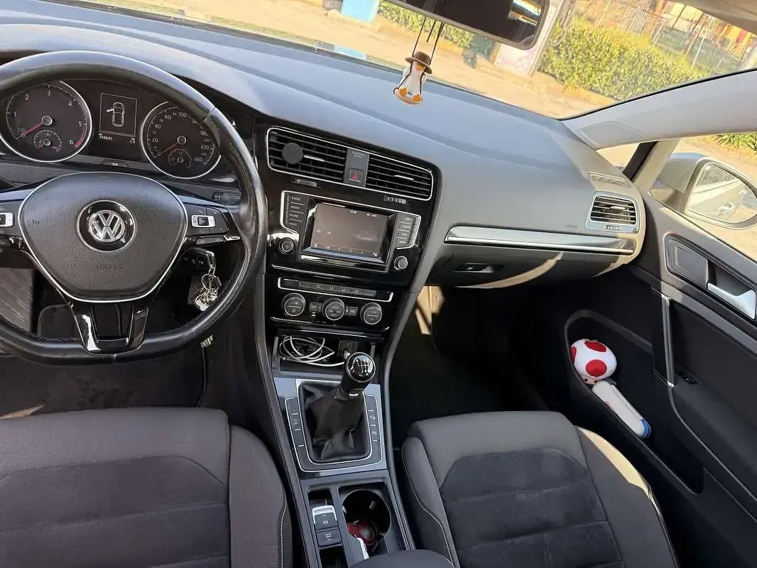 Usata VW Golf VII Highline 150 CV (110 kW) 2014 Berlina
