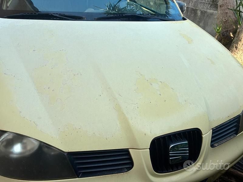 Usata Seat Arosa 50 CV (36 kW) 2003 Giallo Utilitaria
