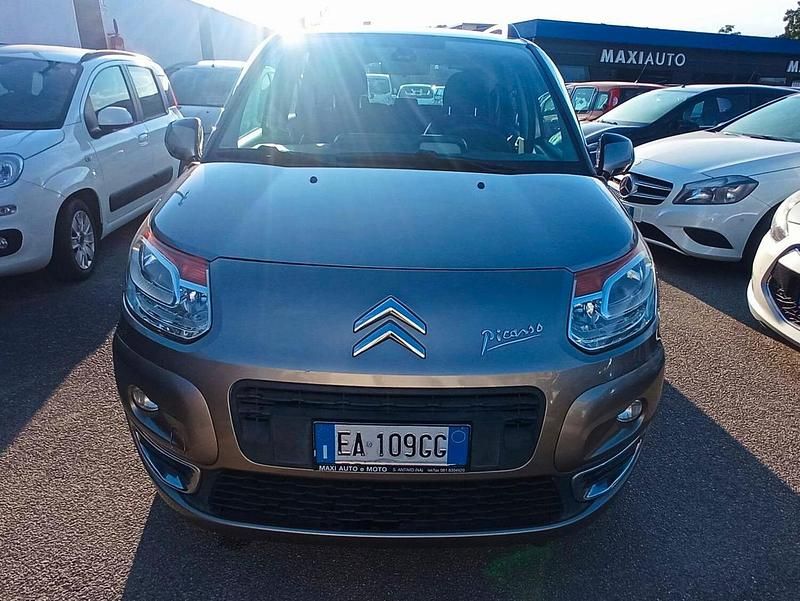 Usata Citroën C3 Exclusive 90 CV (66 kW) 2010 Oro Utilitaria