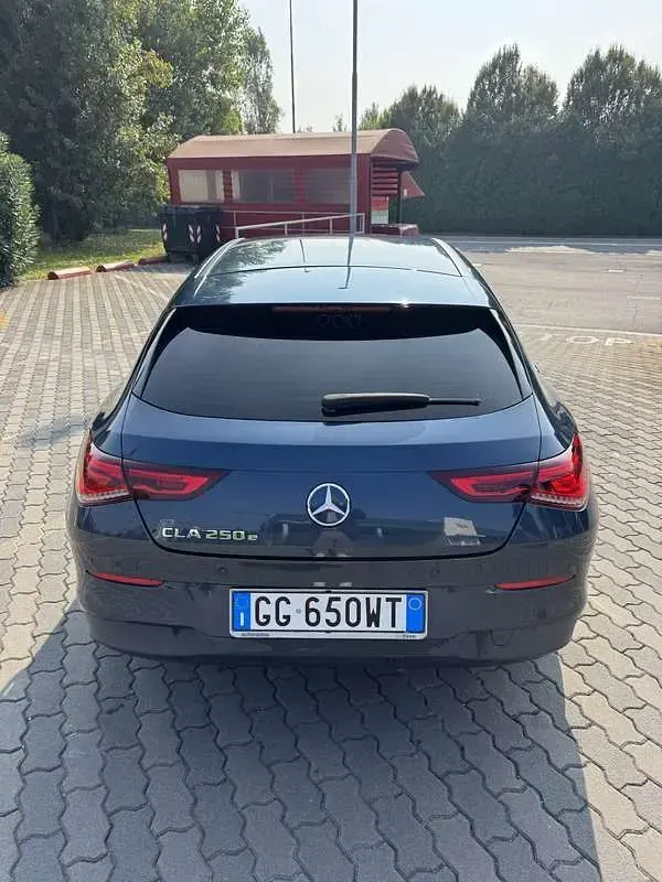 Usata Mercedes CLA250 Business 160 CV (117 kW) 2021 Coupé