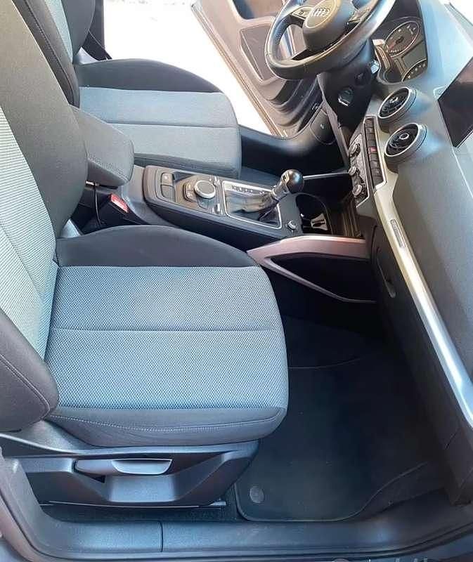 Usata Audi Q2 Admired 116 CV (85 kW) 2020 Grigio SUV