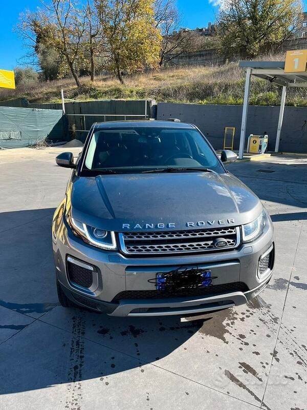 Usata Land Rover Range Rover evoque 150 CV (110 kW) 2018 Grigio SUV