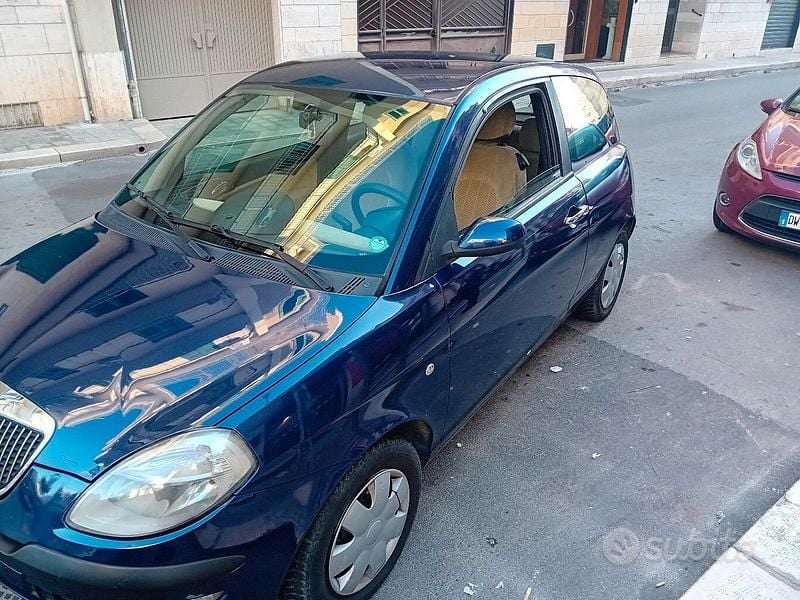 Usata Lancia Ypsilon 2004 Blu Utilitaria