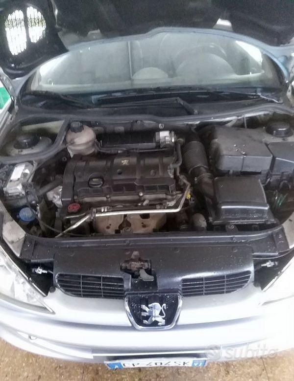 Usata Peugeot 206 CC 2004 Grigio Cabrio