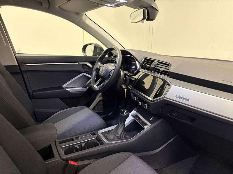 Usata Audi Q3 Advanced 150 CV (110 kW) 2025 Grigio SUV