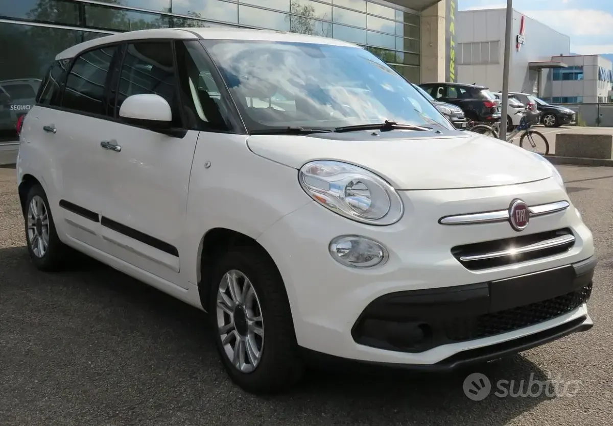 Usata Fiat 500L Lounge 95 CV (69 kW) 2018 Bianco Monovolume