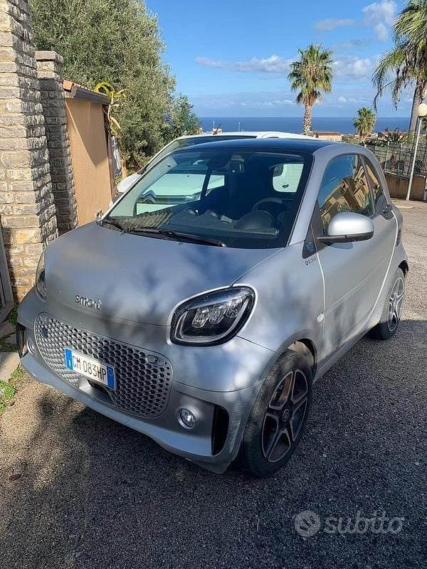 Usata 2023 Smart ForTwo Electric Drive | 15.000 € - Immagine 1/4