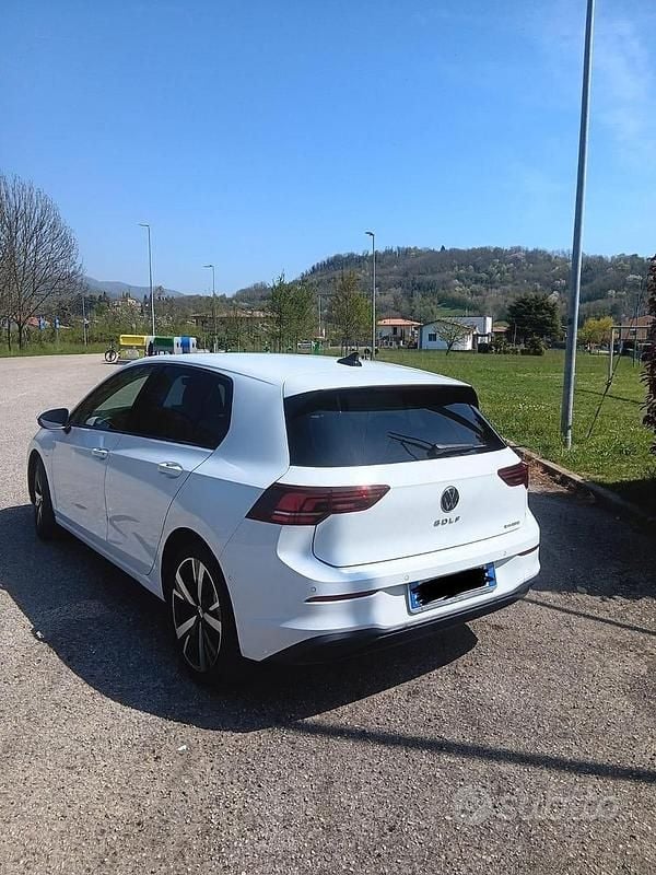 Occasion VW Golf VIII 2025 Blanc Berline