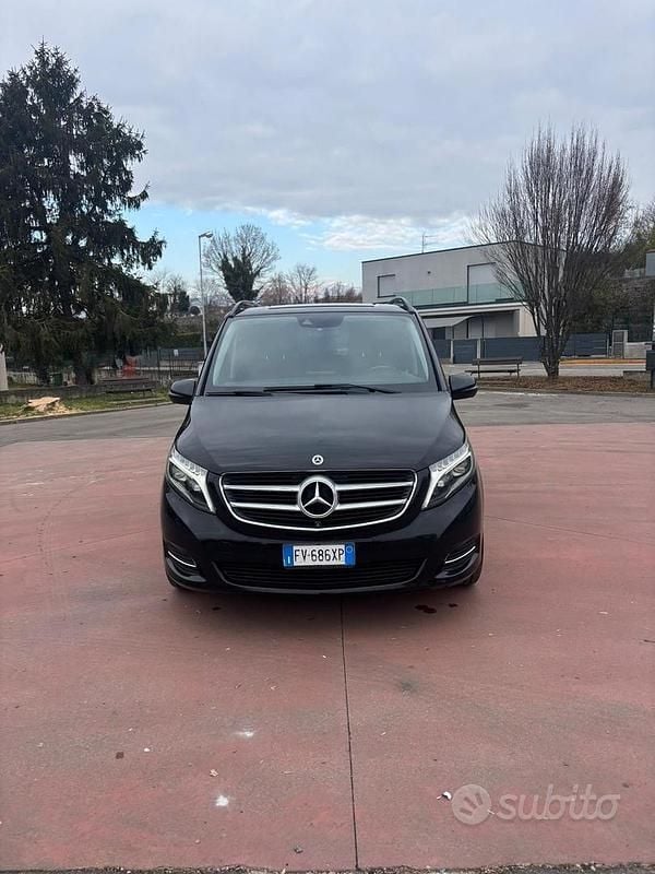Usata Mercedes V250 Executive 190 CV (139 kW) 2019 Nero Monovolume
