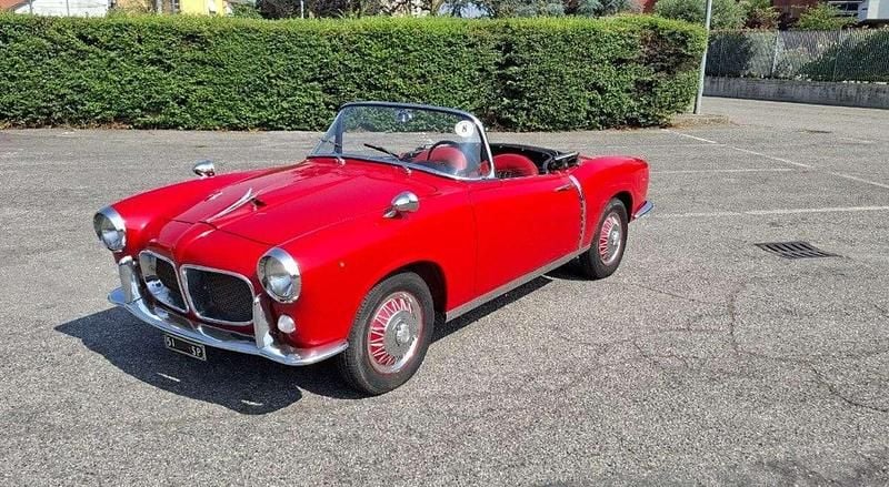 Usata Fiat 1200 58 CV (42 kW) 1958 Rosso / pastello Cabrio