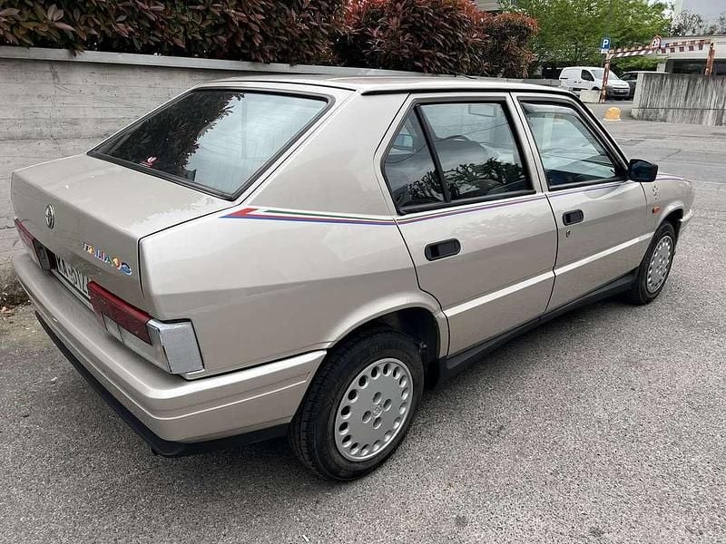 Usado Alfa Romeo 33 86 CV (63 kW) 1990 Berlina