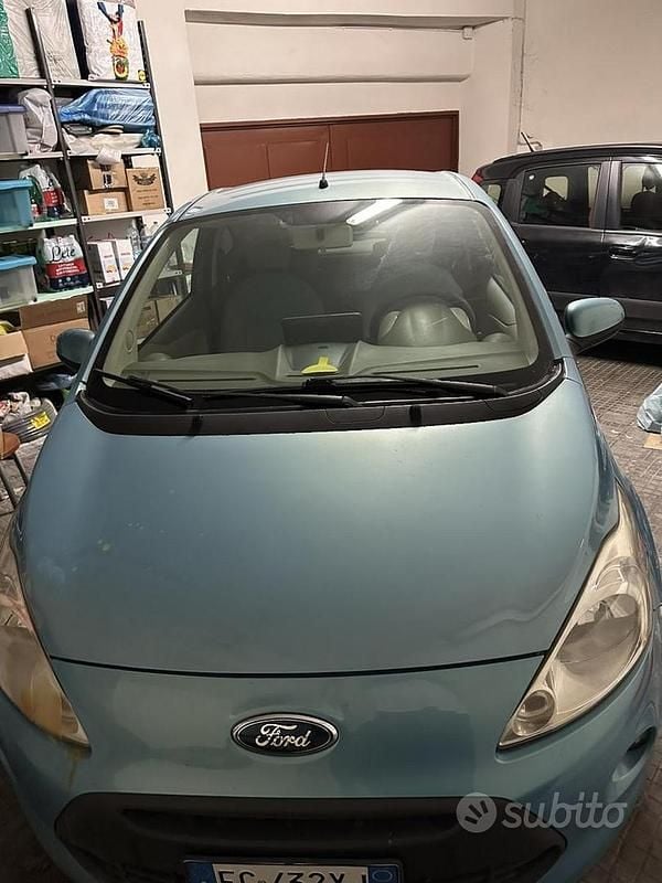 Usata Ford Ka 69 CV (50 kW) 2010 Blu Utilitaria